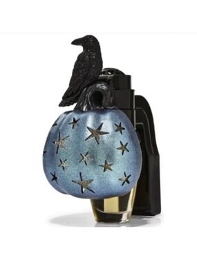Bath & Body Works Spooky Pumpkin Raven Nightlight Wallflower Plug In NWT